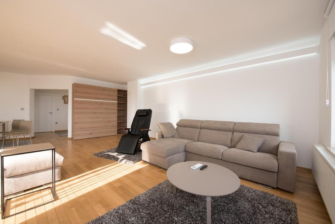 Apartmani Bilic Кастав Екстер'єр фото