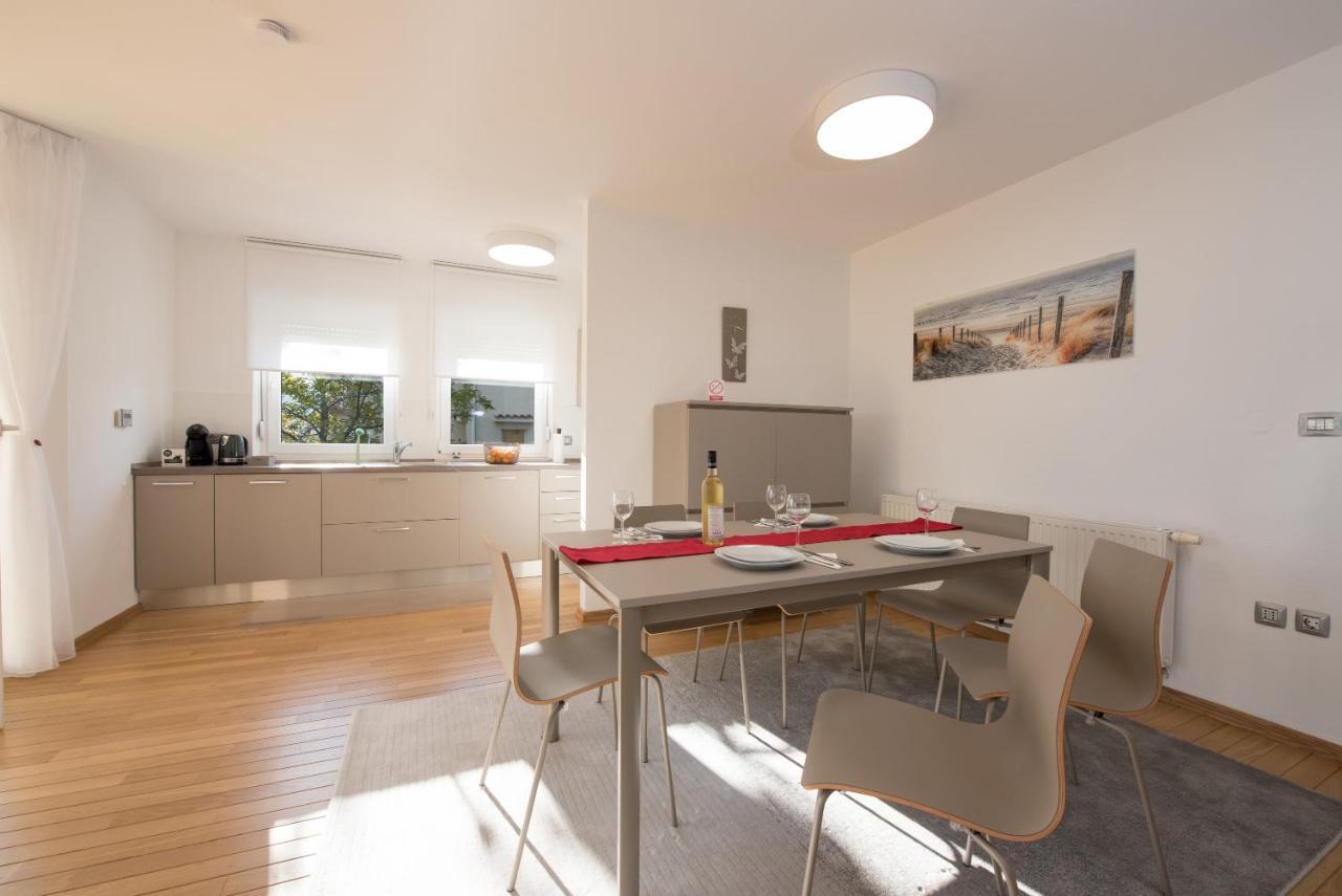 Apartmani Bilic Кастав Екстер'єр фото